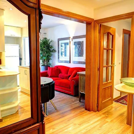 Olivia By Hello Homes Sitges